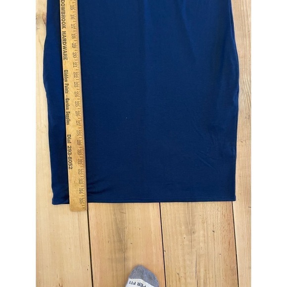 Shop Basic USA women's navy dress with pockets. Soft. Size Small. - Picture 4 of 5